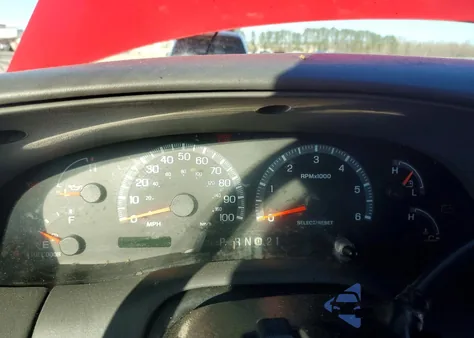 2000 Ford F150 из США, поврежденный, VIN 1FTRX17W2YNB95603